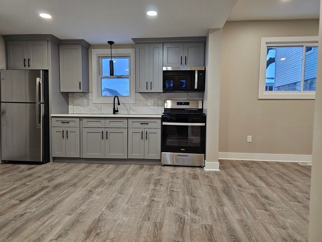 286 Reiman St, Unit Rear