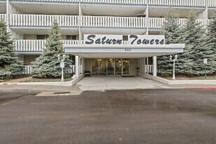 900 Saturn Dr in Colorado Springs, CO - Building Photo