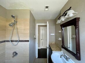 206 Frawley St in Houston, TX - Building Photo - Building Photo