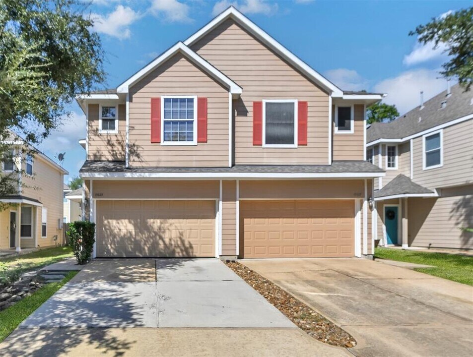 17623 Bering Bridge Ln in Humble, TX - Building Photo
