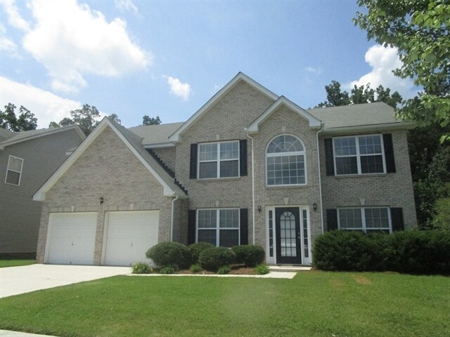 4874 Michael Jay St in Snellville, GA - Building Photo