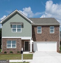 7584 Saffron Ave in Covington, GA - Building Photo