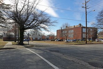 Bacon Retirement Community in Richmond, VA - Building Photo - Building Photo