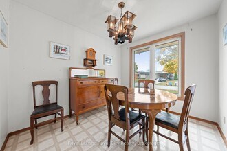 17 Muskoka Dr in Guelph, ON - Building Photo - Building Photo