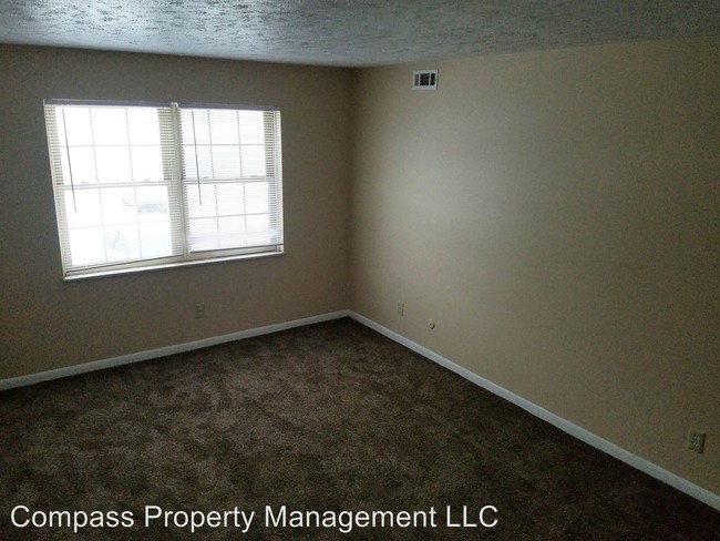 611 N Meridian St in Greenwood, IN - Building Photo - Building Photo
