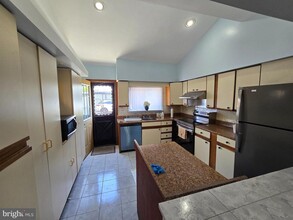 3425 F St in Philadelphia, PA - Building Photo - Building Photo