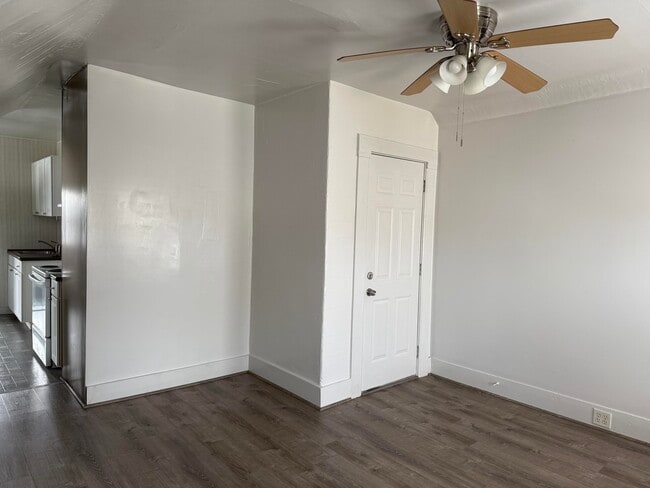 316 Douglas St in Manchester, NH - Building Photo - Building Photo