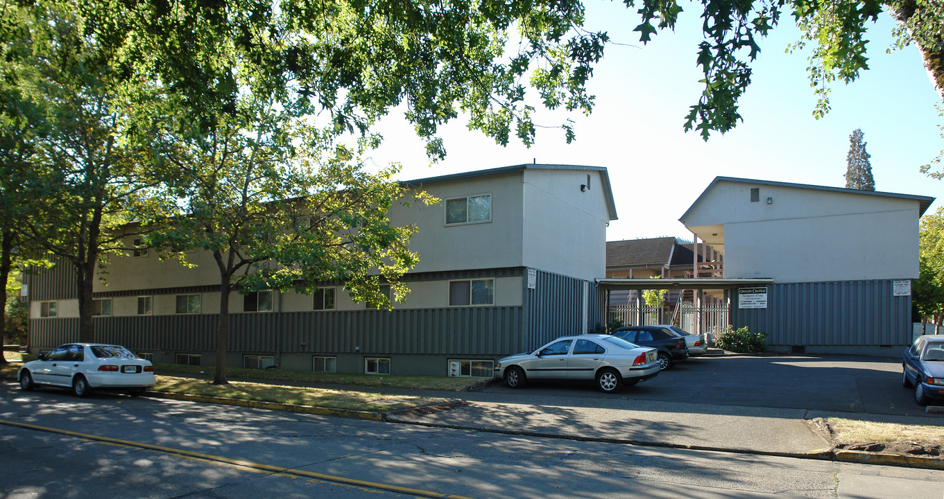 Oregon Chateau in Eugene, OR - Building Photo