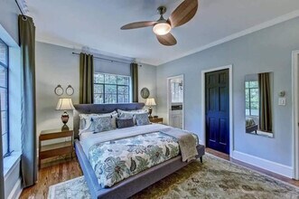 600 Hermitage Ct in Charlotte, NC - Building Photo - Building Photo