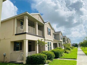 16348 Brisk Breeze Aly in Winter Garden, FL - Building Photo - Building Photo