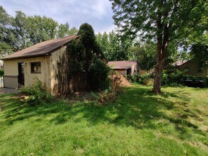 8701 Wentworth Ave S in Minneapolis, MN - Building Photo - Building Photo