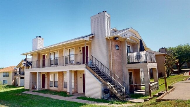 property at 1005 Spring Loop