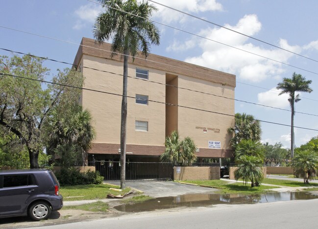 Northview Terrace Apartments in Miami, FL - Foto de edificio - Building Photo