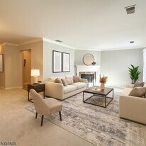 188 Jamestown Rd in Bernards, NJ - Building Photo