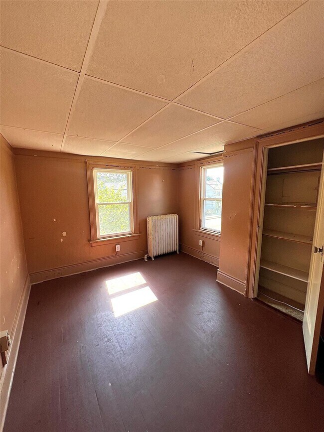 2743 W Main St in Wappingers Falls, NY - Building Photo - Building Photo