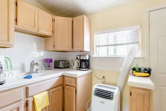 2985 Walgrove Way, Unit 2 in San Jose, CA - Foto de edificio - Building Photo