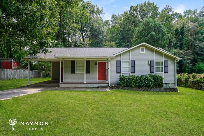 10268 Foxfire Terrace in Jonesboro, GA - Building Photo