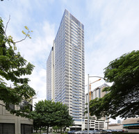 The Royal Capitol Plaza in Honolulu, HI - Building Photo - Building Photo