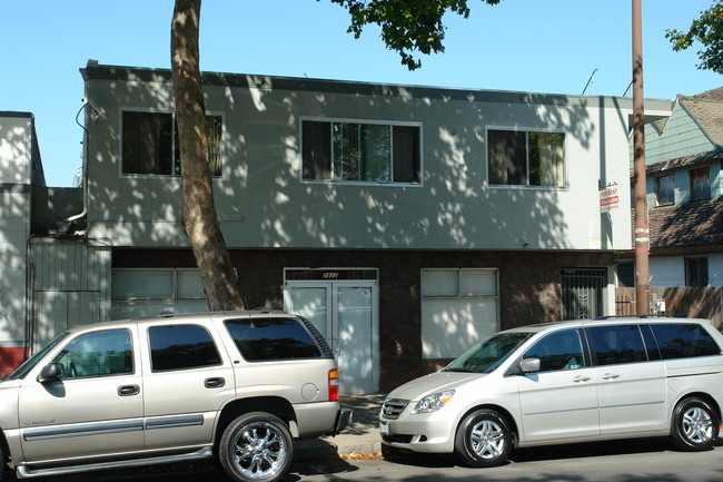 2822 San Pablo Ave in Berkeley, CA - Foto de edificio - Building Photo