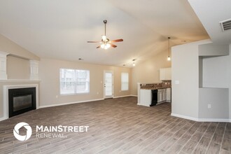 10008 Green Hedge Ave in Charlotte, NC - Building Photo - Building Photo