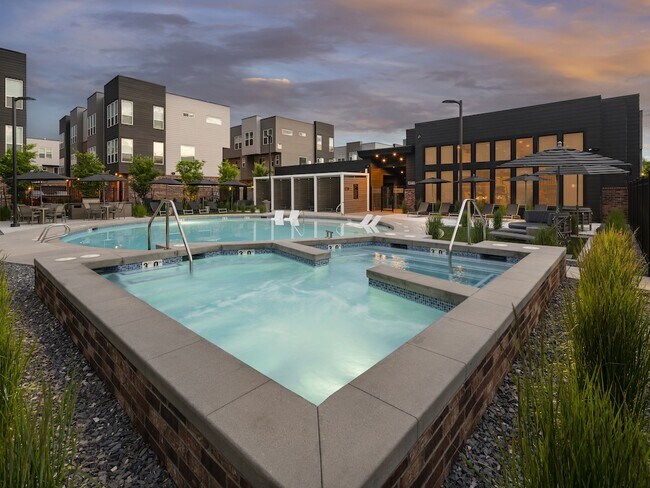 The Hudson Townhomes in Salt Lake City, UT - Building Photo - Building Photo
