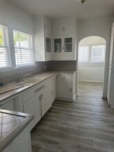 1830 Oak St in Paso Robles, CA - Building Photo - Building Photo
