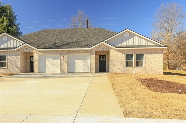 property at 655 N Genevieve Ave