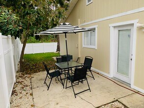 2710 Fern Palm Dr, Unit 2708 in Edgewater, FL - Building Photo - Building Photo