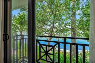 1575 S Ocean Ln, Unit 279 in Fort Lauderdale, FL - Foto de edificio - Building Photo