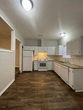 133 Cedar Ct in Wetumpka, AL - Foto de edificio - Building Photo