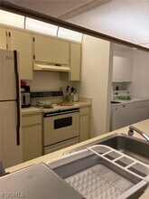 9570 Green Cypress Ln in Ft. Myers, FL - Building Photo - Building Photo