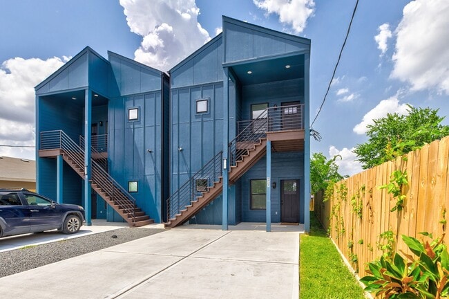 property at 9727 Stedman St