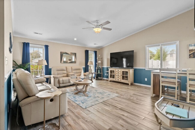 30A Indian Oak Ln in Myrtle Beach, SC - Building Photo - Building Photo