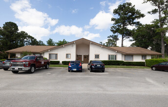 Solano Grove in Jacksonville, FL - Building Photo - Building Photo