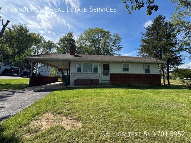 property at 230 N Sunset Dr