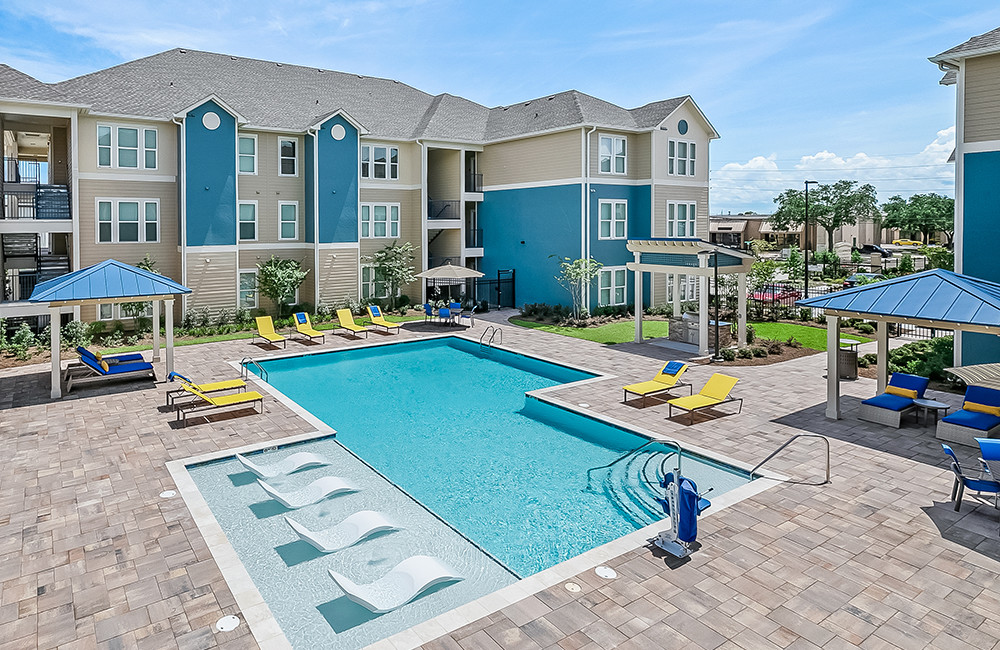 Clearwater Creek Premier in River Ridge, LA - Foto de edificio