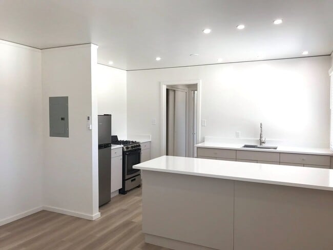property at 535 Kiva St