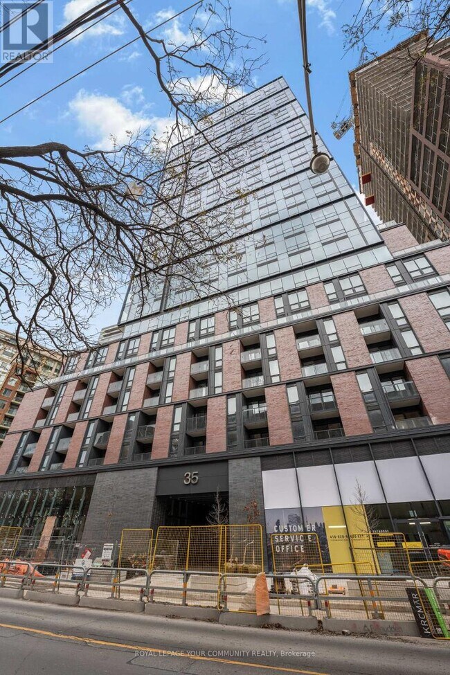 35 Parliament St in Toronto, ON - Building Photo - Building Photo