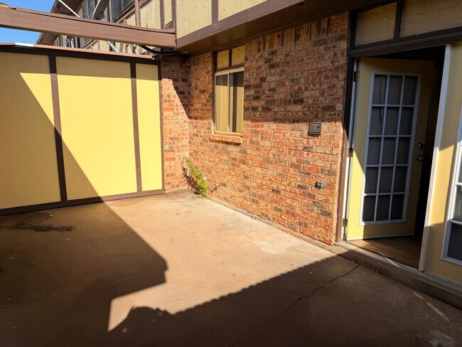 4508 NE Arlington Ave in Lawton, OK - Building Photo - Building Photo