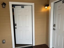 422 Gulf, Unit 101 in San Antonio, TX - Building Photo
