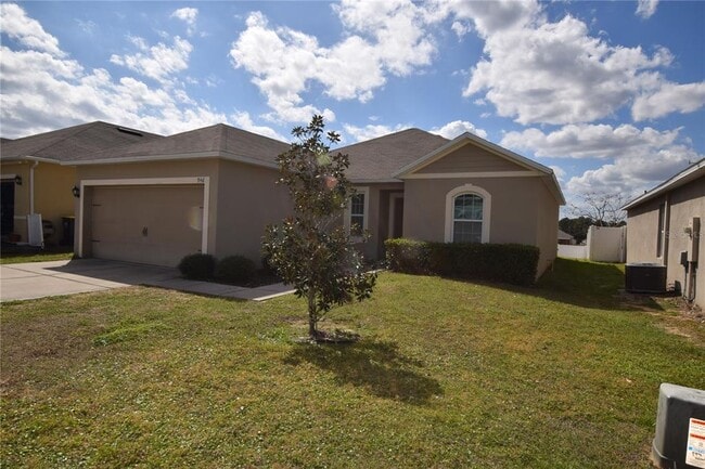 946 Shady Tree Ln in Davenport, FL - Building Photo - Building Photo