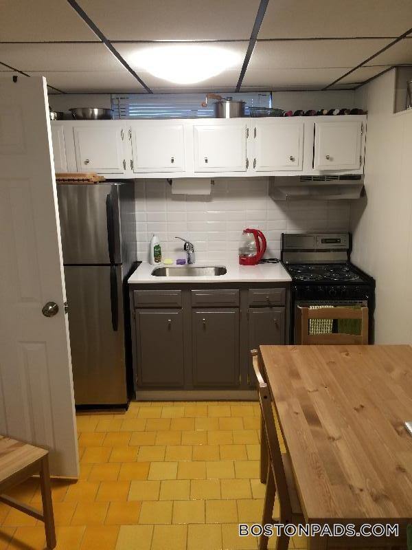 42 Lomasney Wy, Unit 1 in Boston, MA - Building Photo - Building Photo