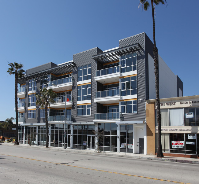 Landmark Chase in Los Angeles, CA - Foto de edificio - Building Photo