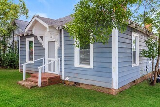 106 W Tinsley St in Griffin, GA - Building Photo - Building Photo