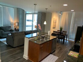 475 S Church St in Charlotte, NC - Building Photo