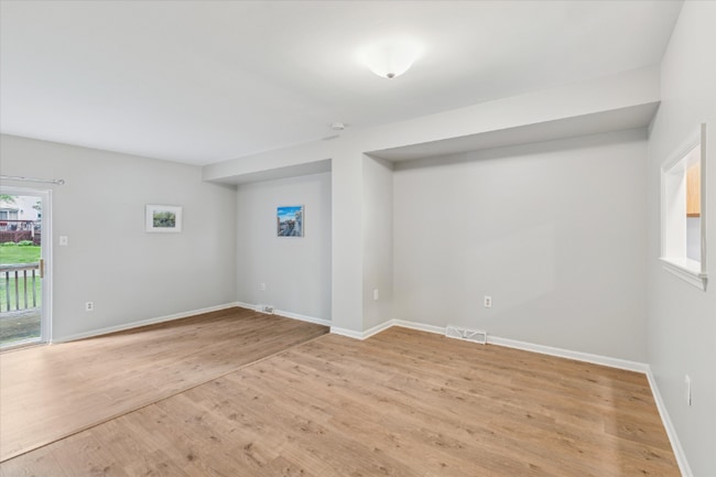property at 1105 Denise Cir