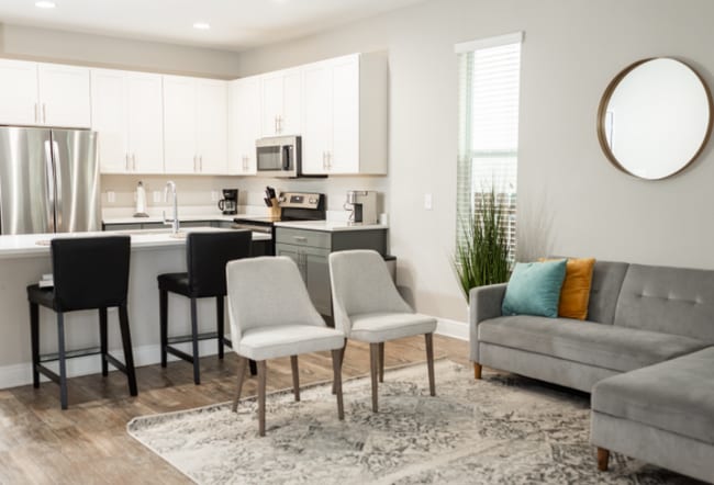 2126 W Spruce St in Tampa, FL - Foto de edificio - Building Photo