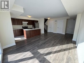 30 Dunsheath Wy in Markham, ON - Building Photo - Building Photo