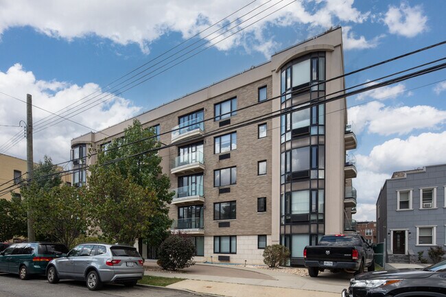 3540 30th St in Long Island City, NY - Building Photo - Building Photo