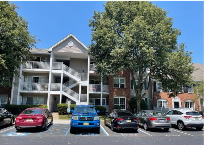 property at 1713 Breckenridge Dr